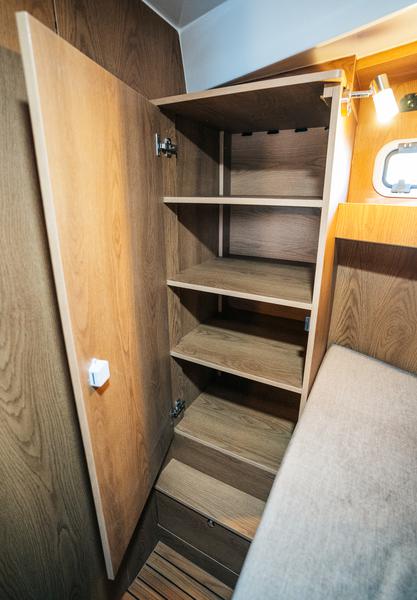 Book yachts online - motorboat - Nikhen Aqua Sun 34 - Bepo - rent