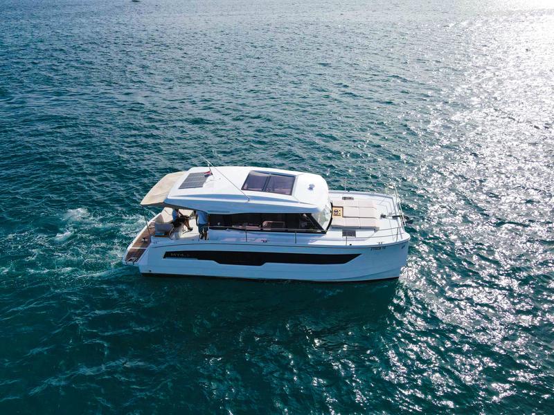 Book yachts online - powercatamaran - MY4.S - DANA - rent