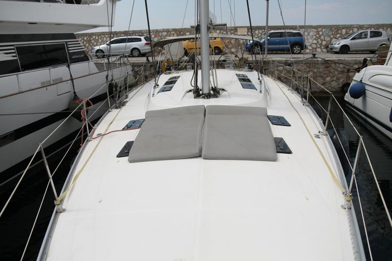Book yachts online - sailboat - Bavaria 55 Cruiser - Iris III - rent