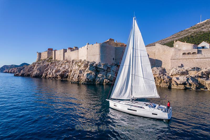 Book yachts online - sailboat - Oceanis 40.1 - Aurelia - rent