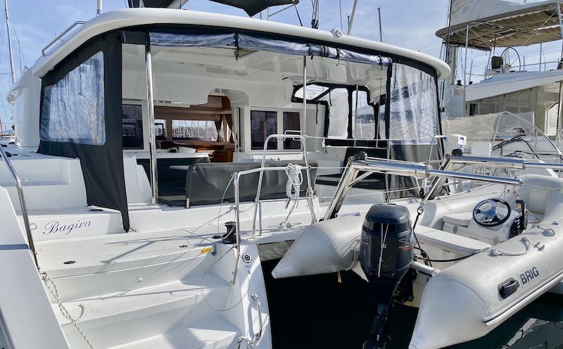 Book yachts online - catamaran - Lagoon 450 F - BAGIRA - rent