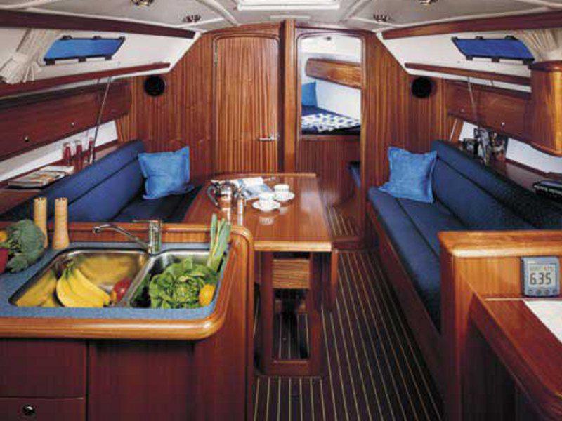 Book yachts online - sailboat - Bavaria 36 - EC- 36-04-G - rent