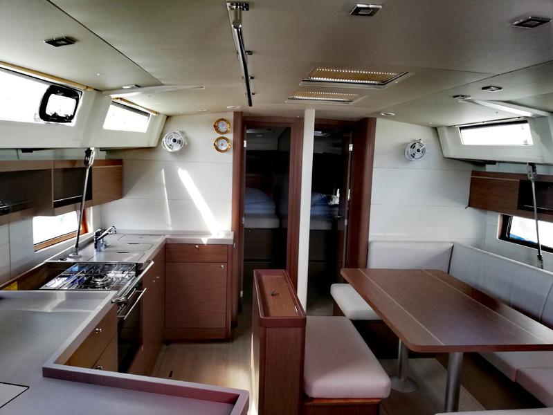 Book yachts online - sailboat - Oceanis 46.1 - 4 cab - ANDIAMO - rent