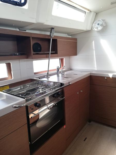 Book yachts online - sailboat - Oceanis 46.1 - 4 cab - ANDIAMO - rent