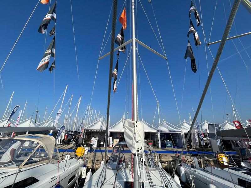 Book yachts online - sailboat - Oceanis 34.1 - ROOKIE - rent