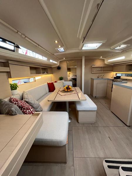 Book yachts online - sailboat - Oceanis 40.1 - MILA - rent