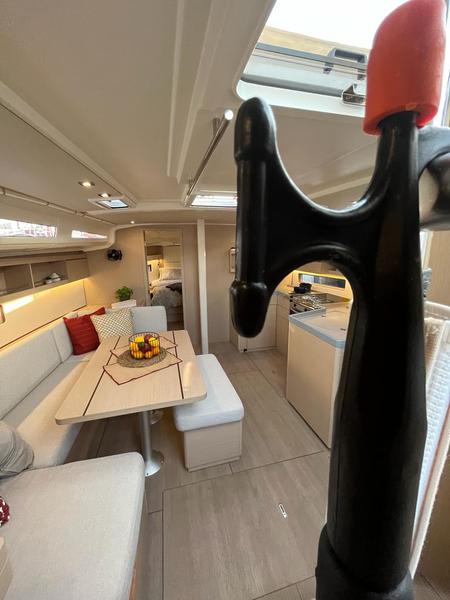 Book yachts online - sailboat - Oceanis 40.1 - MILA - rent
