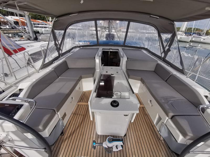 Book yachts online - sailboat - Oceanis 46.1 - owner version - NALU - rent