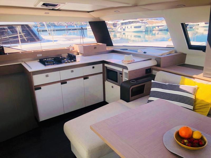 Book yachts online - catamaran - Elba 45 Quatour - PRINCESS VALERIA - rent