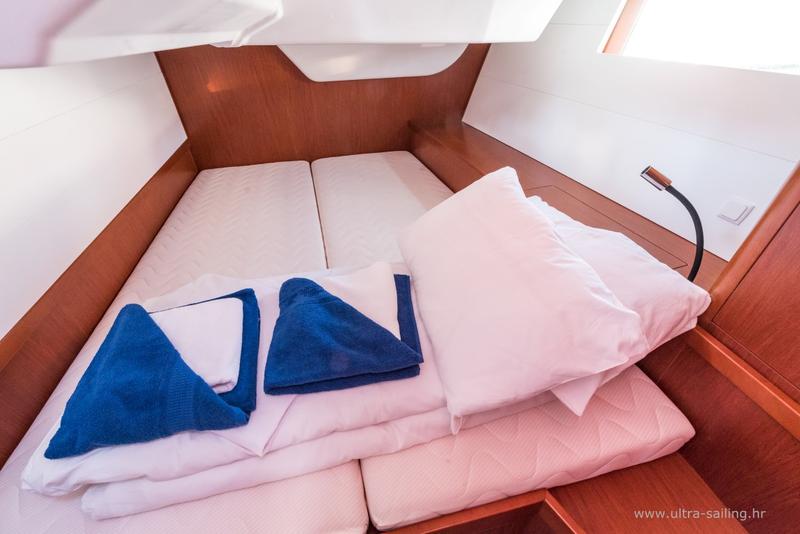 Book yachts online - sailboat - Oceanis 48 - FLOU - rent