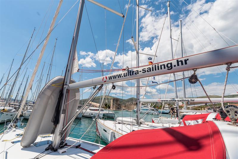 Book yachts online - sailboat - Oceanis 41 - ISLAMORADA - rent