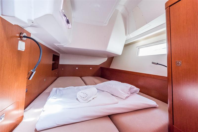 Book yachts online - sailboat - Oceanis 41 - ISLAMORADA - rent