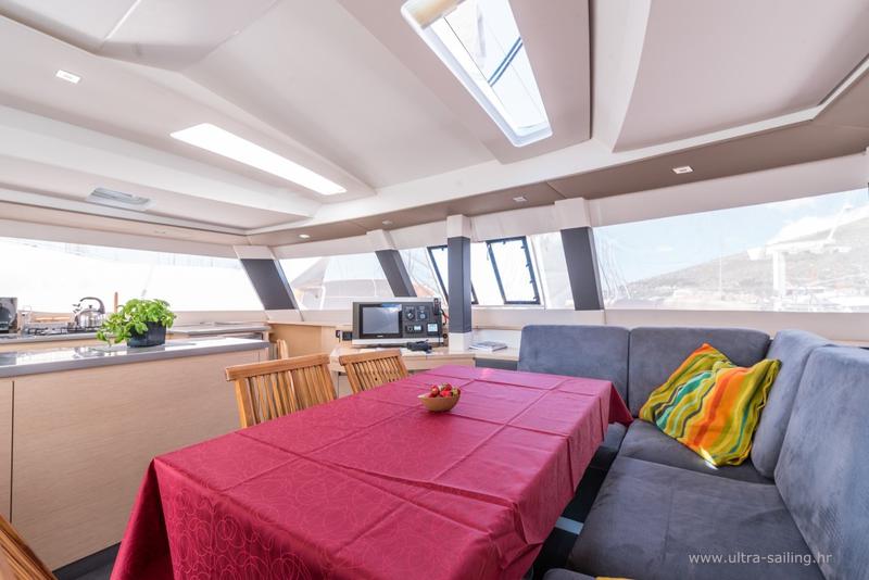 Book yachts online - catamaran - Saba 50 - SABA 50 -  AC and generator - rent