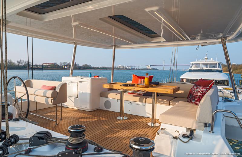 Book yachts online - catamaran - Lagoon 55 luxury owner version - PRINCESS S - rent