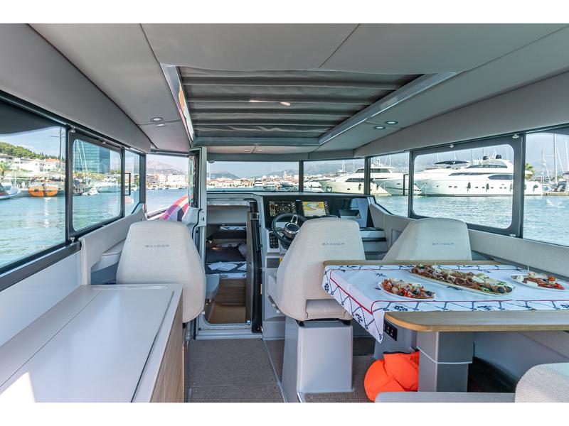 Book yachts online - motorboat - Saxdor 320 GTC (2023) - MAVERICK - rent