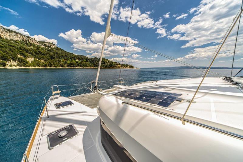 Book yachts online - catamaran - Lagoon 39 - MARIA - rent