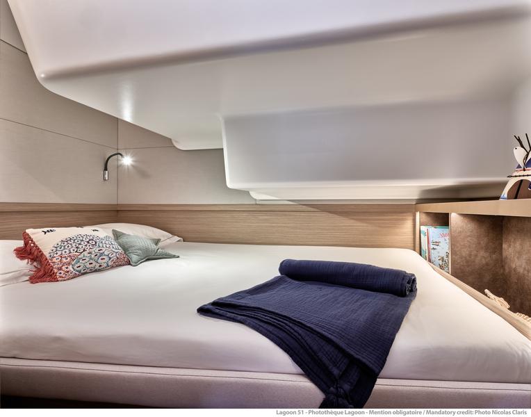 Book yachts online - catamaran - Lagoon 51 NEW - NEGRONI - rent