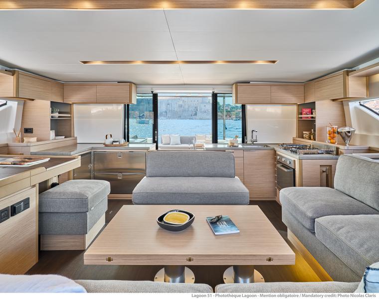 Book yachts online - catamaran - Lagoon 51 NEW - NEGRONI - rent