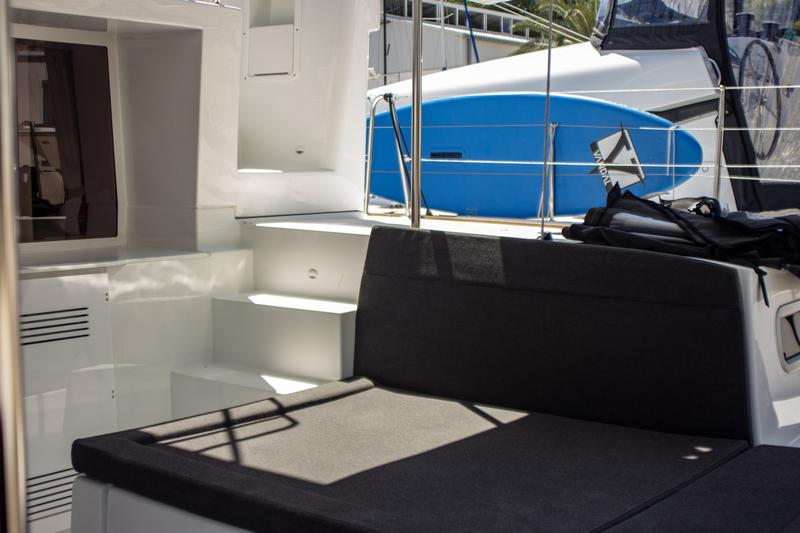 Book yachts online - catamaran - Lagoon 450 F - MALA MARE - rent
