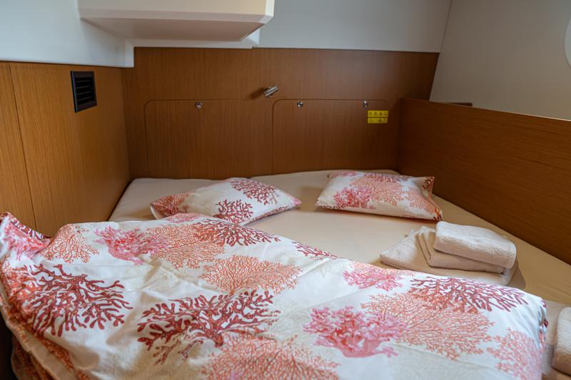 Book yachts online - motorboat - Swift Trawler 41 - JUDITA - rent