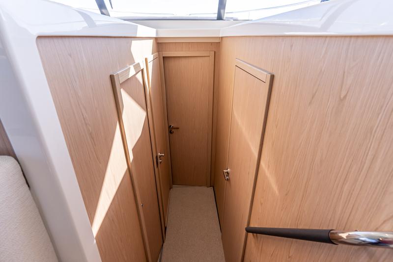 Book yachts online - motorboat - Swift Trawler 48 - TABITA - rent