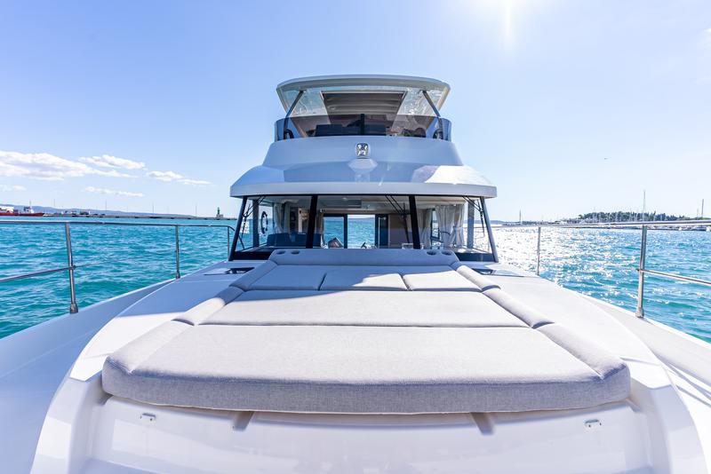 Book yachts online - motorboat - Swift Trawler 48 - TABITA - rent