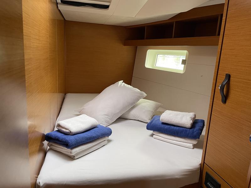 Book yachts online - sailboat - Jeanneau 54 - Kymo - rent