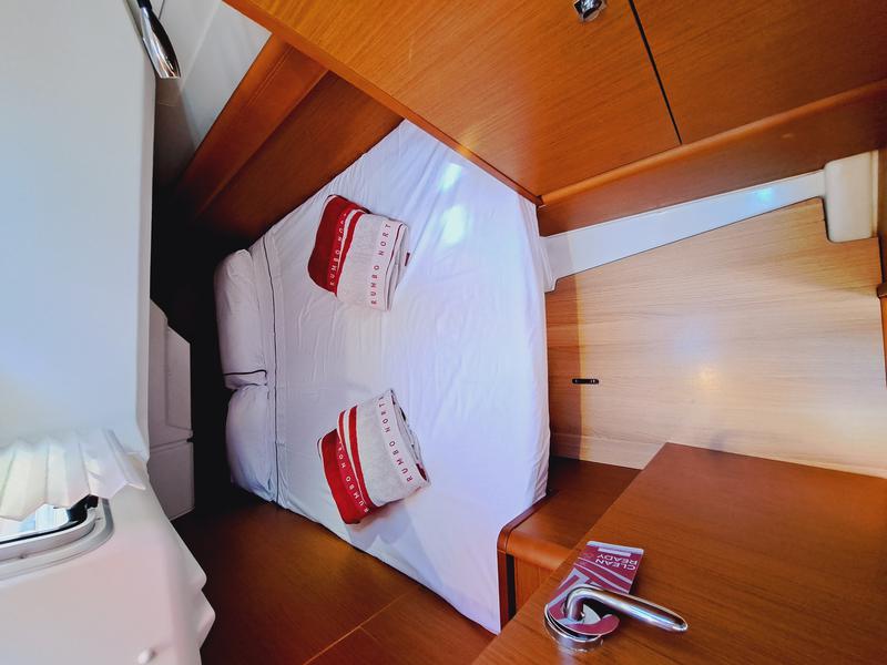Book yachts online - sailboat - JEANNEAU SO 389 - EMILINA BI-6ª-3-75-2018 - rent