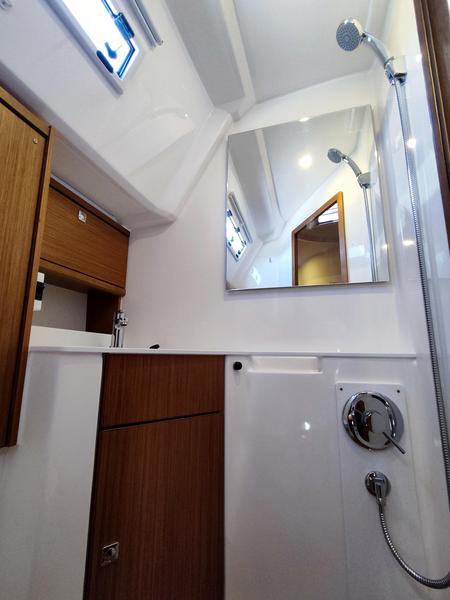 Book yachts online - sailboat - Bavaria Cruiser 46 Style - IO - rent
