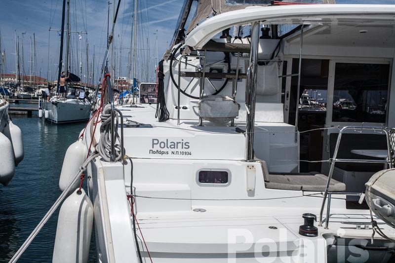 Book yachts online - catamaran - Lagoon 400 S2 A/C &amp; GEN - Vicky - rent