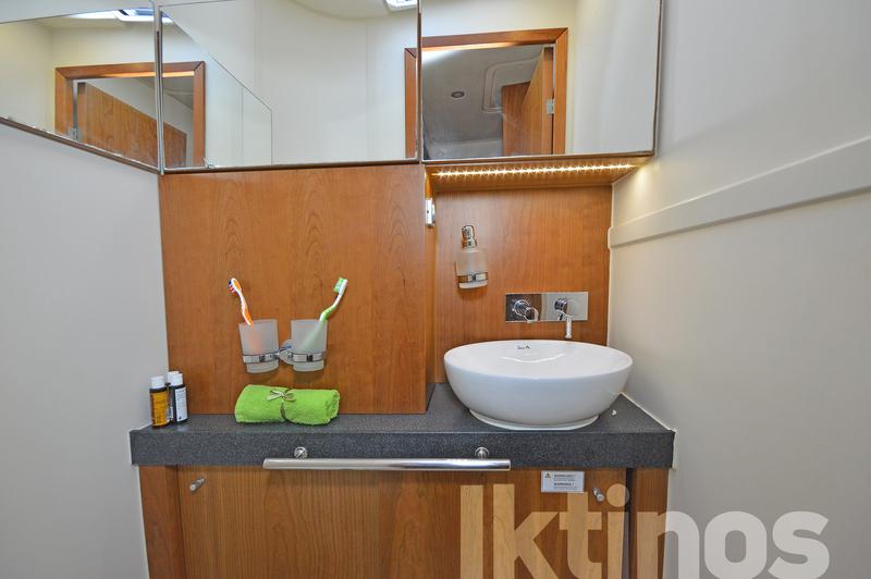 Book yachts online - sailboat - Hanse 505 - Iktinos - rent