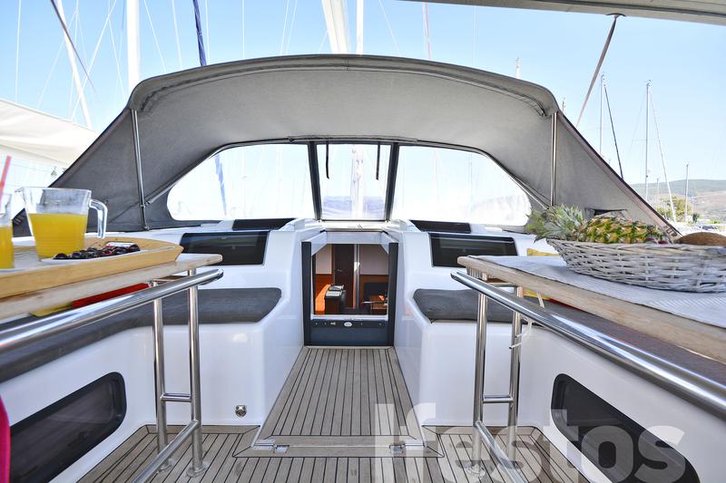 Book yachts online - sailboat - Hanse 575 AC &amp; GEN - Ifestos - rent