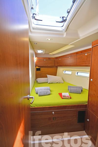 Book yachts online - sailboat - Hanse 575 AC &amp; GEN - Ifestos - rent