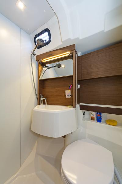 Book yachts online - sailboat - Oceanis 51.1 (4+1 cab) A/C &amp; GEN - MAMAKITA - rent