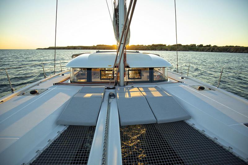Book yachts online - catamaran - Excess 11 - GEVA MARE X - rent