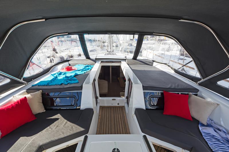 Book yachts online - sailboat - Oceanis 51.1 (5+1 cab) A/C &amp; GEN - FREYJA - rent
