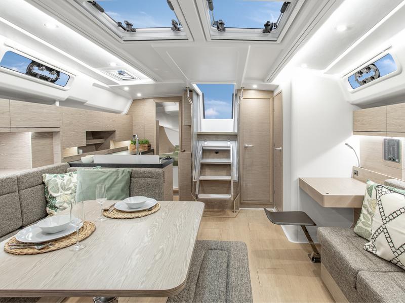 Book yachts online - sailboat - Hanse 458 - Triton - rent