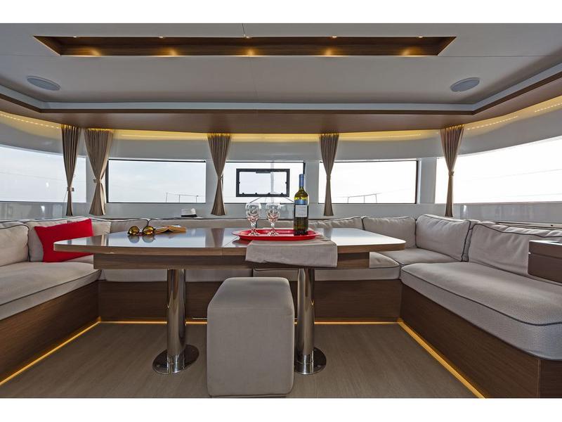 Book yachts online - catamaran - Lagoon 50 A/C &amp; GEN &amp; WM - HAPPY FEET (ONLY SKIPPERED) - rent