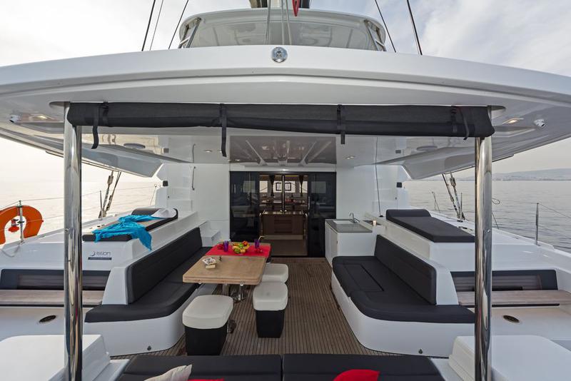 Book yachts online - catamaran - Lagoon 50 A/C &amp; GEN &amp; WM - HAPPY FEET (ONLY SKIPPERED) - rent