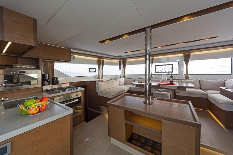 Book yachts online - catamaran - Lagoon 50 A/C &amp; GEN &amp; WM - HAPPY FEET (ONLY SKIPPERED) - rent
