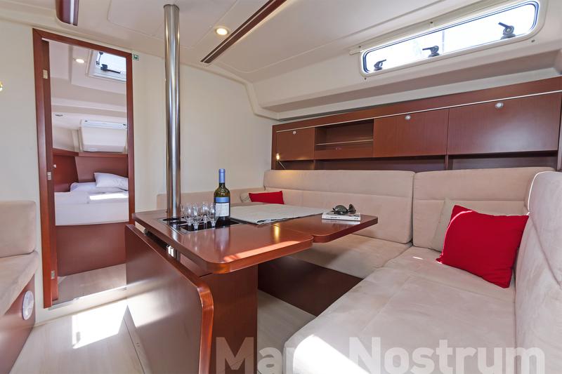 Book yachts online - sailboat - Hanse 385 - Mare Nostrum - rent