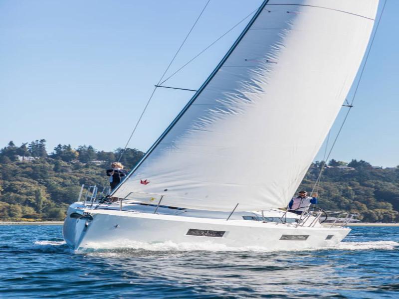 Book yachts online - sailboat - Sun Odyssey 440 - TOLINHO - rent