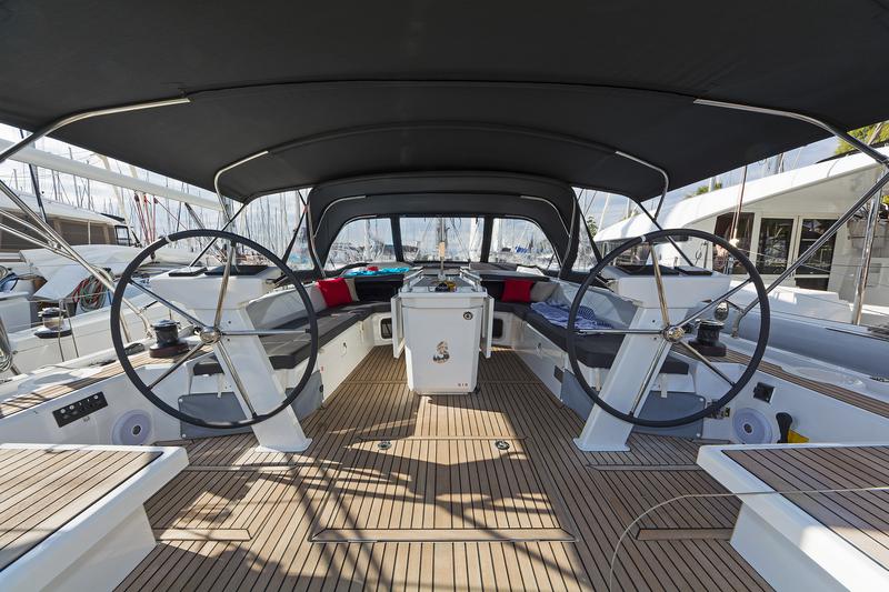 Book yachts online - sailboat - Oceanis 51.1 (5+1 cab) A/C &amp; GEN - BABAKITA - rent