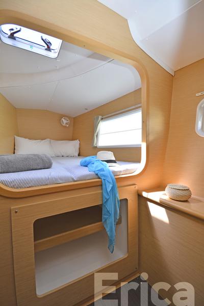 Book yachts online - catamaran - Lagoon 380 S2 - Erica - rent
