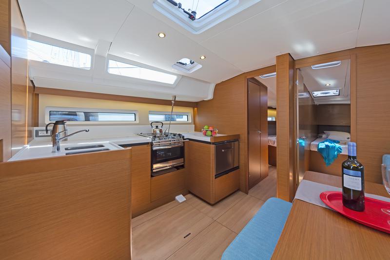 Book yachts online - sailboat - Sun Odyssey 490 4cab - CAPT. JACK SPARROW - rent