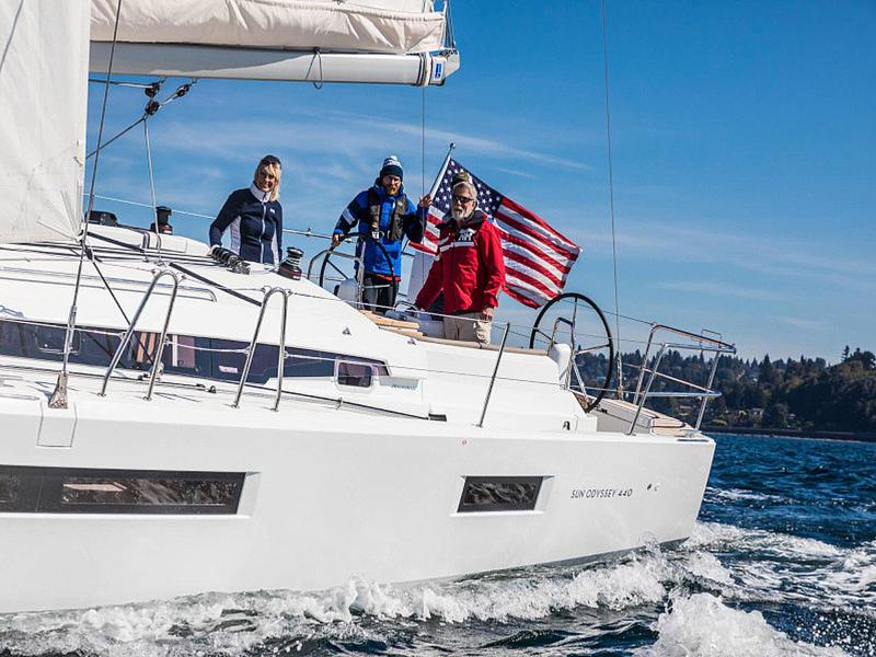 Book yachts online - sailboat - Sun Odyssey 440 - Jolly Roger - rent