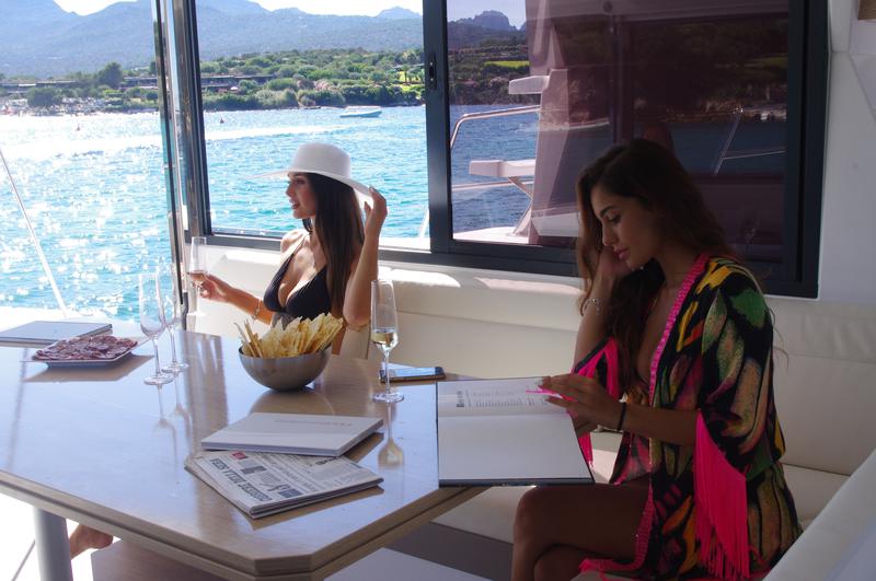 Book yachts online - catamaran - Bali 4.3 - Hogwarts - rent