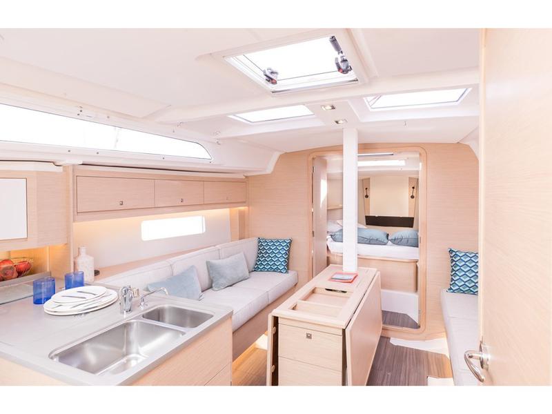 Book yachts online - sailboat - Dufour 37 - Polygala - rent