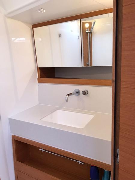 Book yachts online - sailboat - Dufour 470 Owner's version - Euphoria - rent