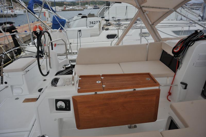 Book yachts online - sailboat - Sun Odyssey 440 - Sultana Rosa - rent